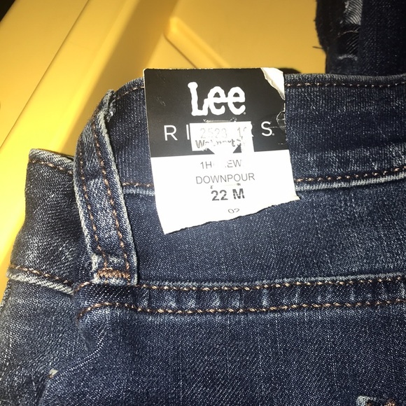 NWT Lee Riders Midrise Boyfriend Jean - Picture 5 of 8